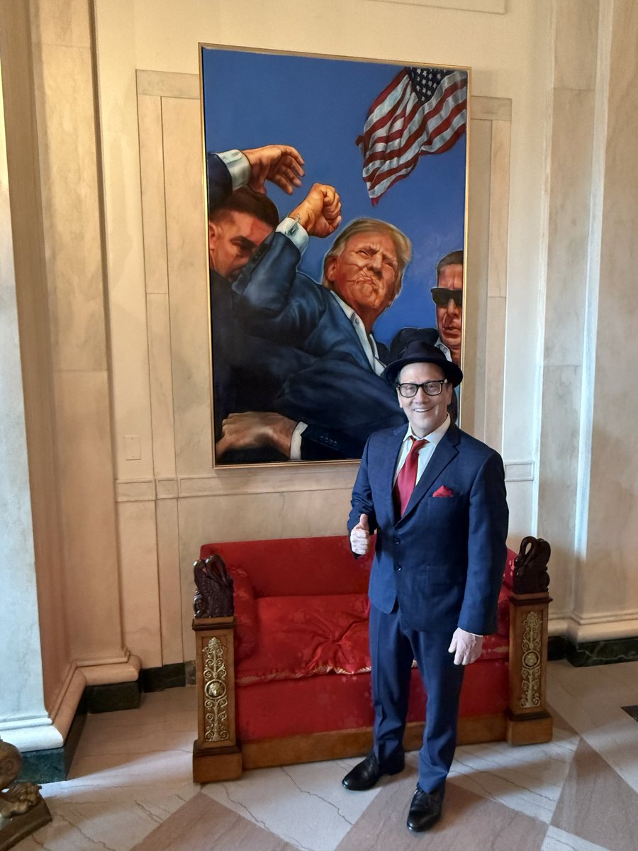 Rob Schneider 🇺🇸 tweet media