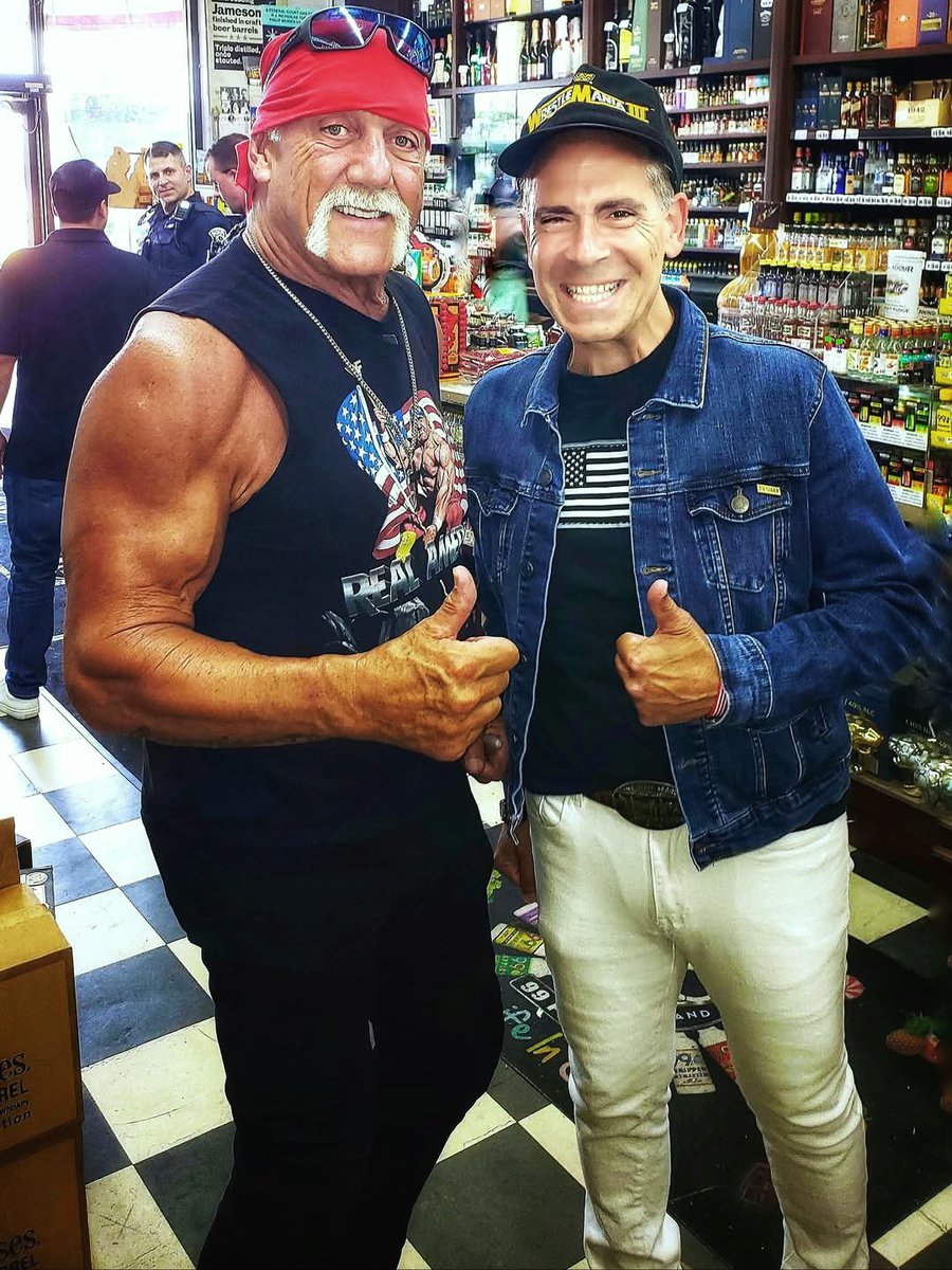 JohnAkouri's tweet photo. 🤼‍♂️Just two Real Americans uniting in gratitude for the heroes who made our liberty possible. #memorialday https://t.co/PBzBg4THpa