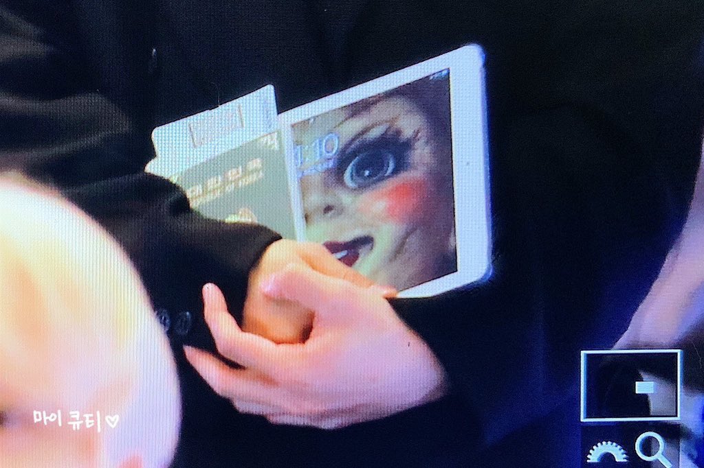 kyuu413's tweet photo. TW❗️// doll 

i mean… knowing his fondness…. someone check on tbz’s dorm please 😭 https://t.co/KI8pVYNoHb