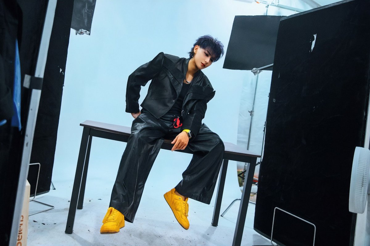 Uydagi azo fotosurati