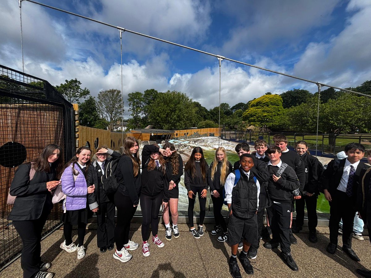 wlsinclair_ac's tweet photo. S1 had a great time at Edinburgh Zoo as part of their learning programme in Science. @SinAcaScience https://t.co/Ih3lragcLD