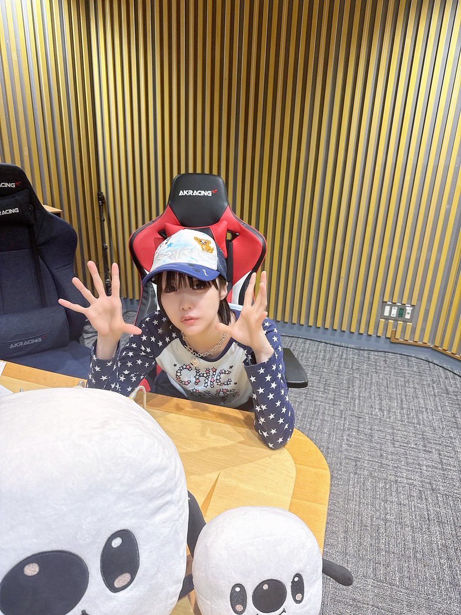 MEDIA】 本日のあのちゃん出演情報！ 18:00〜 🎧Podcast「あのと粗品の