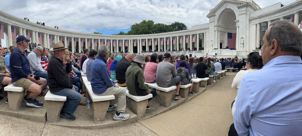 Erin Mongelli tweet media