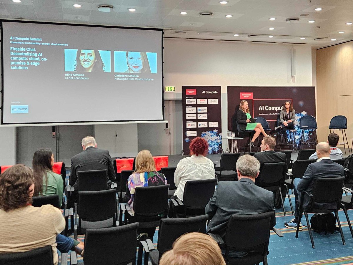 io.net | Poland (@ionet_pl) on Twitter photo AI Compute Summit organizowany przez <a href="/TheEconomist/">The Economist</a> udowadnia, że rozproszone architektury to już nie teoria -to strategia.
Szefowa działu badań <a href="/ionet/">io.net</a>, <a href="/alineai42/">Aline Almeida</a>, podejmuje najważniejsze pytania:
→ Jak oceniać hybrydowe modele obliczeniowe?
→ Co napędza bezpieczną, AI Compute Summit organizowany przez <a href="/TheEconomist/">The Economist</a> udowadnia, że rozproszone architektury to już nie teoria -to strategia.
Szefowa działu badań <a href="/ionet/">io.net</a>, <a href="/alineai42/">Aline Almeida</a>, podejmuje najważniejsze pytania:
→ Jak oceniać hybrydowe modele obliczeniowe?
→ Co napędza bezpieczną,