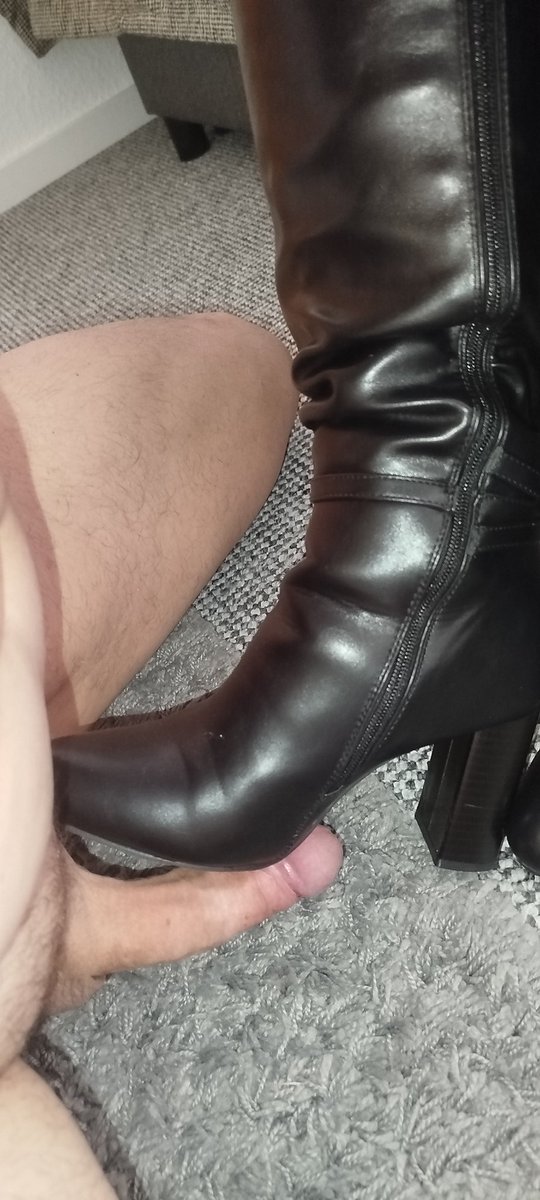 Bootjob-Artist tweet media