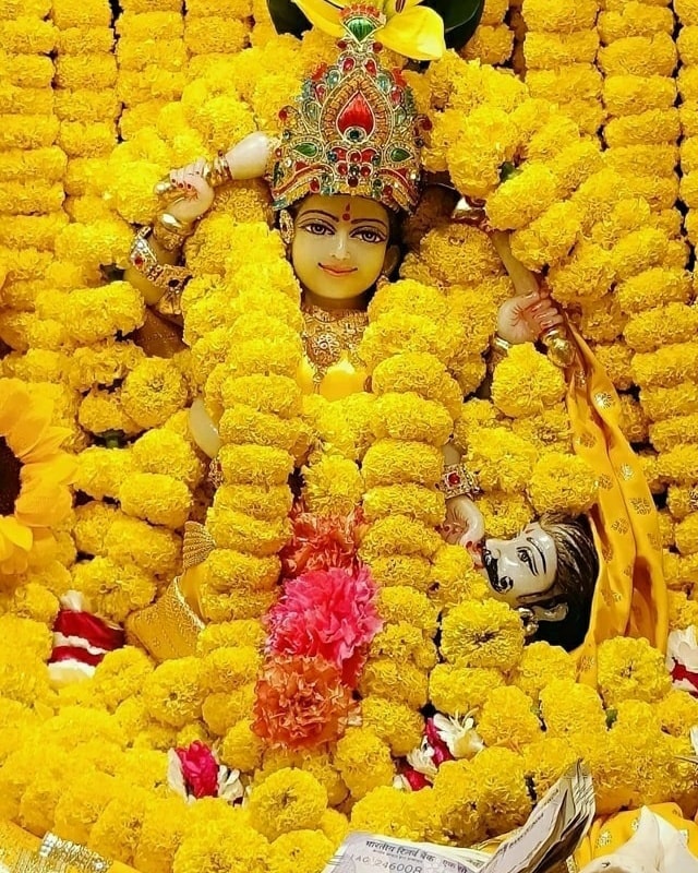 baglamukhipuja's tweet photo. प्रतिद��न माँ बगलामुखी का स्मरण करने से आपकी सब ओर रक्षा होती है, तीनों लोकों में कोई आपको हानि नहीं पहुंचा सकता। https://t.co/AyErTc9dfM