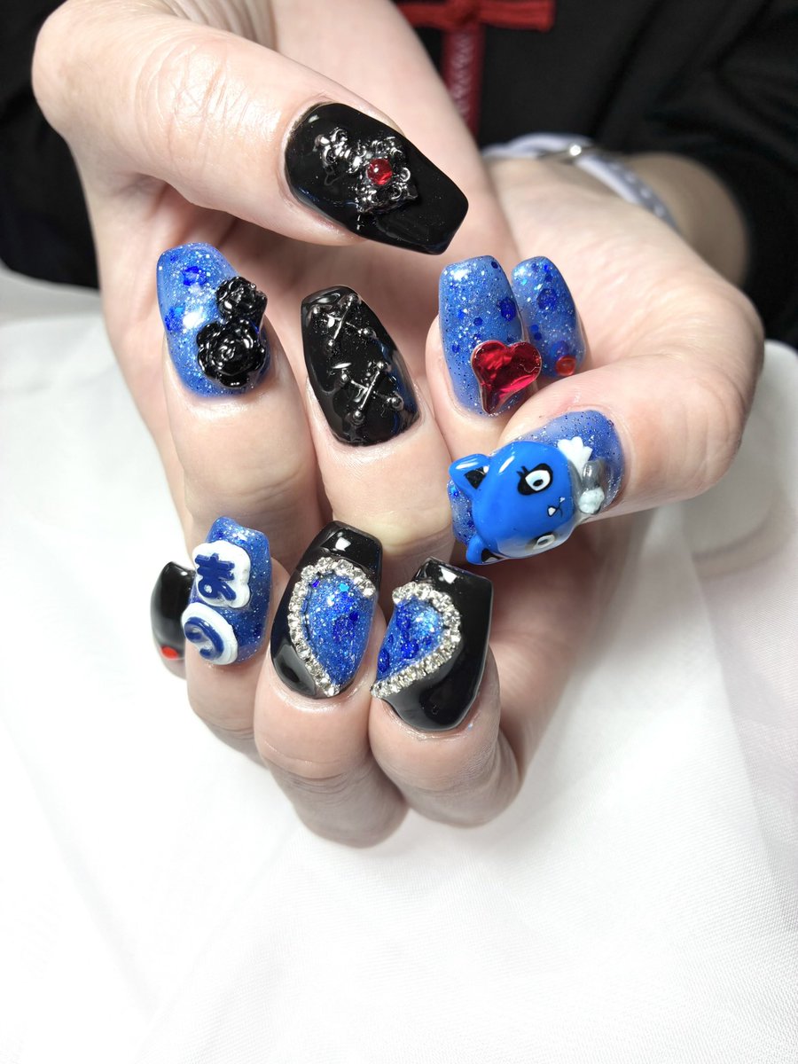 zelnail_mina / ネイルチップ/痛ネイル/推しネイル/岡山/鳥取