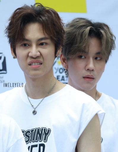 𝗣𝗿𝗲𝗺. tweet media