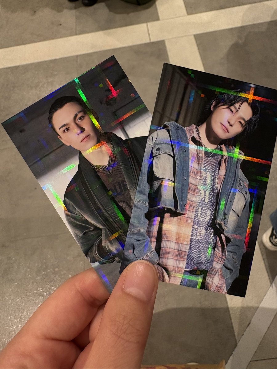 minmin_T8's tweet photo. SEVENTEEN  セブチHAPPY BURSTDAY
特典 トレカ 交換 福岡 ツタヤ

譲：
タワレコラキドロ バーノン ディノ

求：
タワレコ又はTSUTAYAラキドロ
ミンハオ ディエイト ミョンホ

郵送又は本日博多での手渡し交換希望です。
お気軽にお声掛けください！ https://t.co/xjEGWubVRR