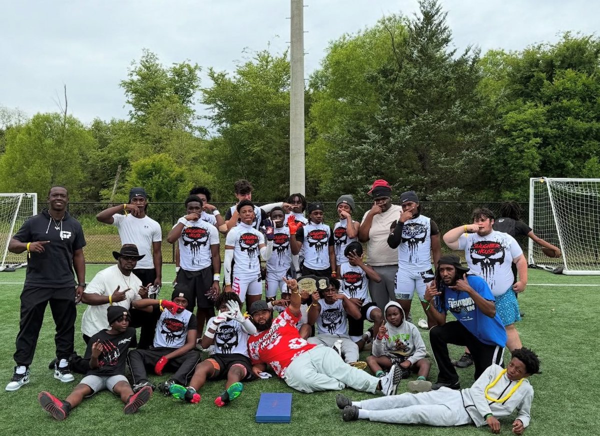 youngest in charge⛹🏾‍♂️🤧 tweet media