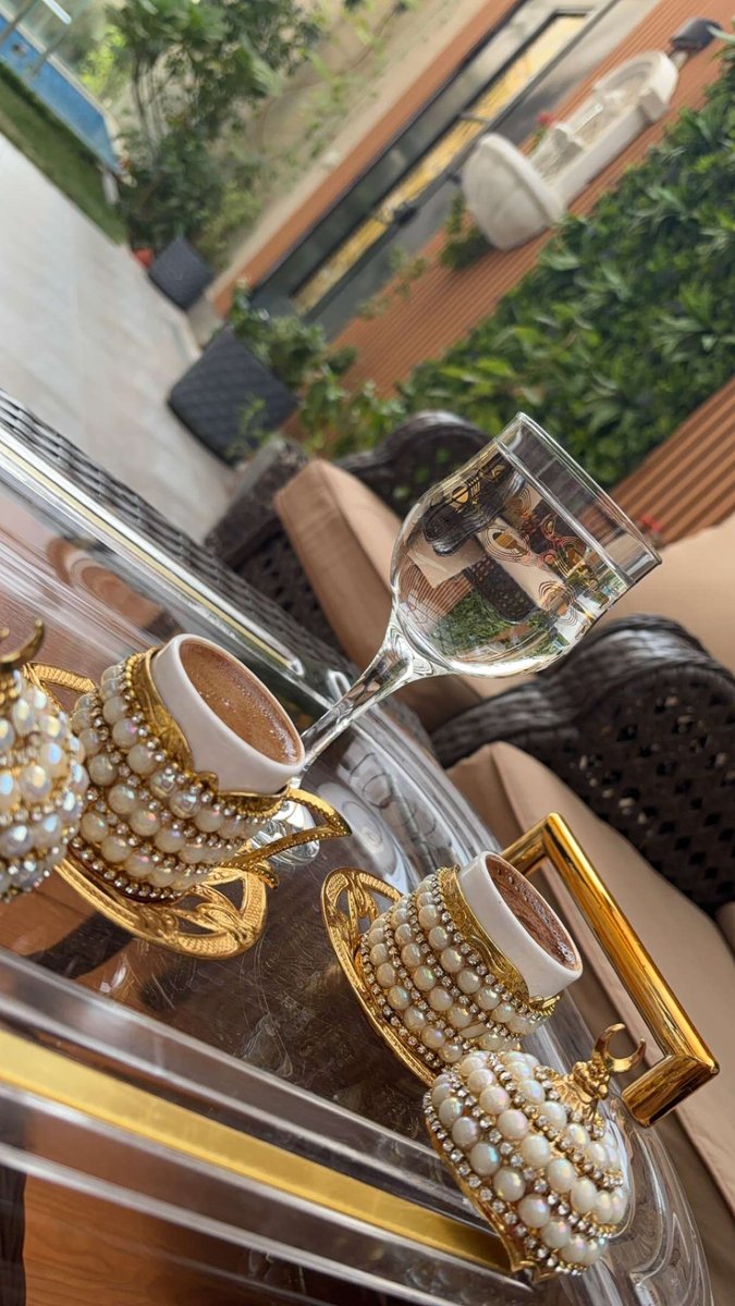 #صباح_الخيرᅠ
يسعد صباحكم ☀️