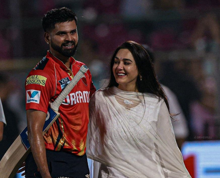 uccricketnet's tweet photo. Leadership meets loyalty! Shreyas Iyer &amp; Preity Zinta, the heartbeat of Punjab Kings. ❤️💛 #PBKS #IPLMagic https://t.co/sgdbGBFxDS