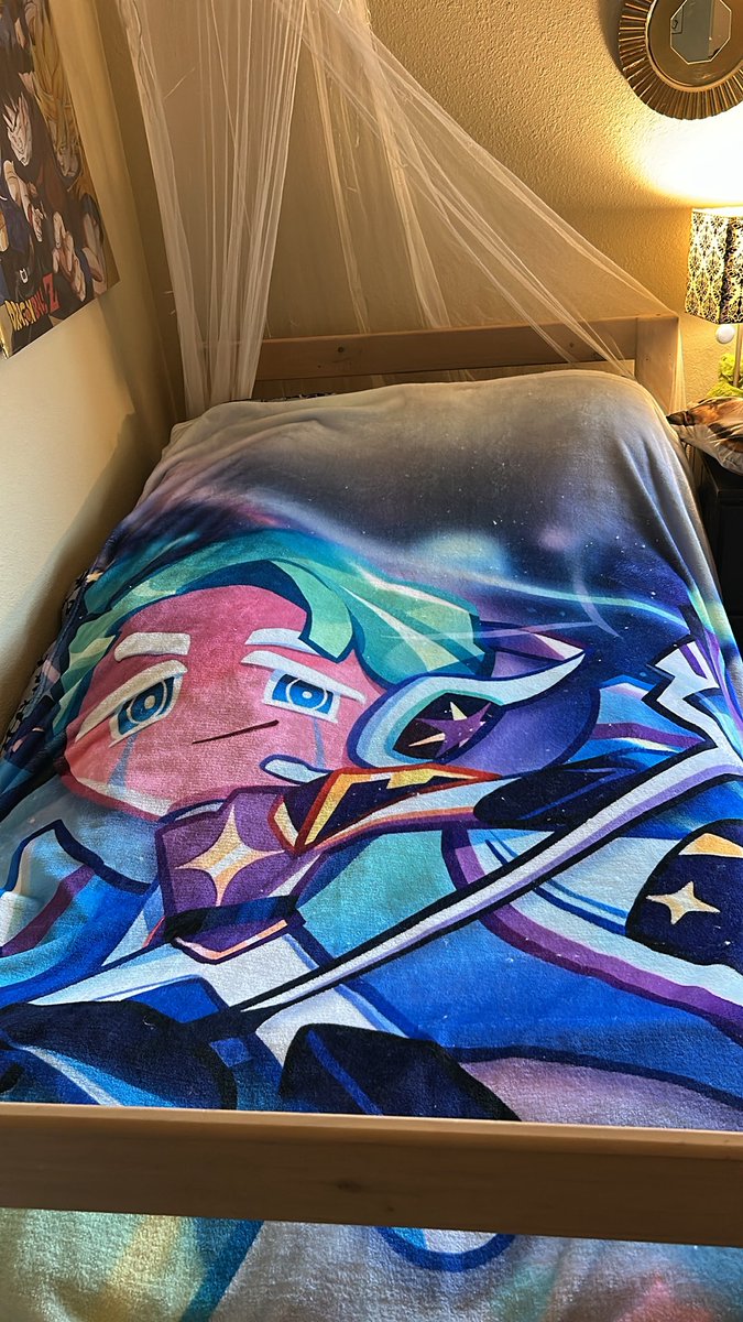 Elyon428's tweet photo. My newest blanket is by far my most favorite 😍

#cookierun #cookierunkingdom #xylitolnovacookie https://t.co/MSsjqSUEcV