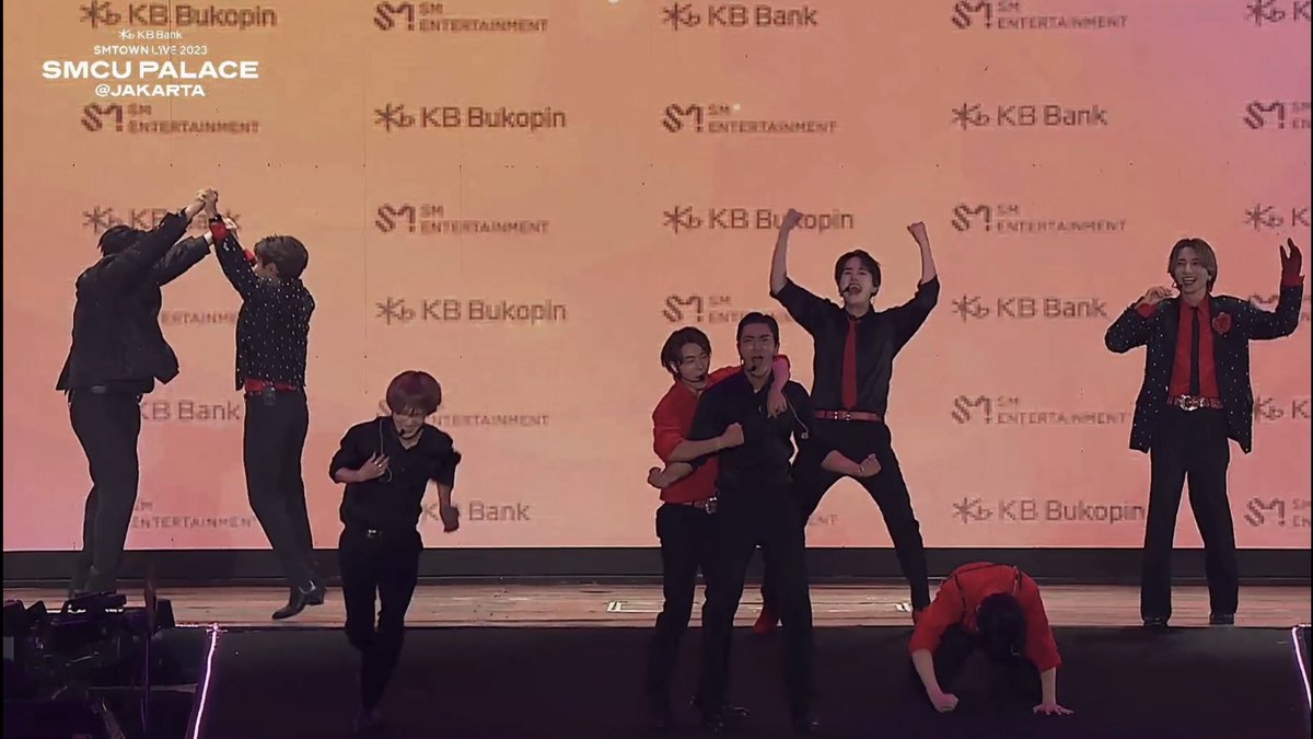 KimKimKim29's tweet image. SUJU IS BACKKKKKK