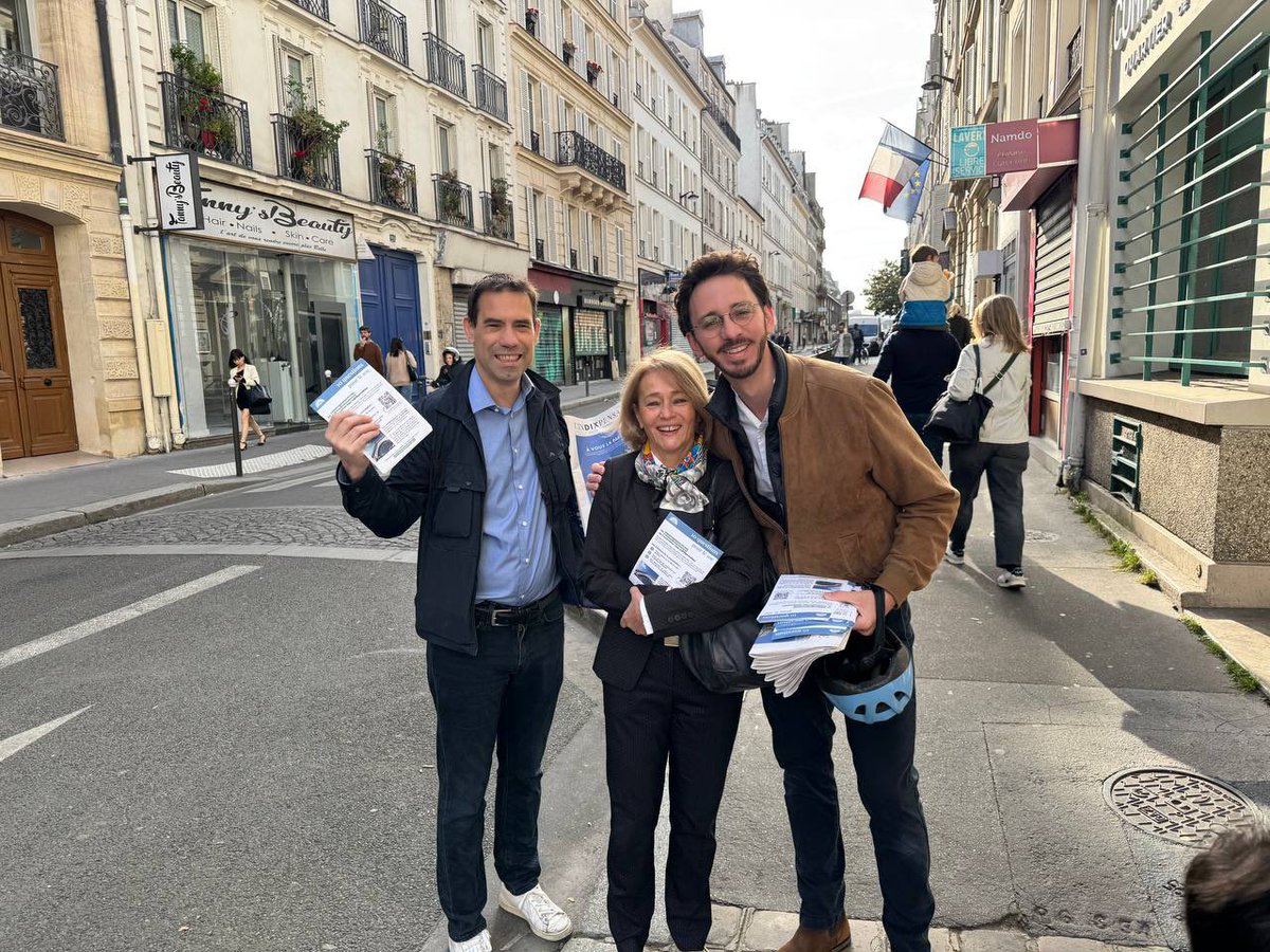 Mathias Brugere (@matparis10) on Twitter photo Hier matin avec l’équipe <a href="/in10pensables/">Tous inDIXpensables</a> nous étions aux abords de l’école Chabrol à la rencontre des habitants de #paris10 pour les écouter via notre grande consultation #10QuestionsPourLe10e
Pour répondre : tousindixpensables.paris Hier matin avec l’équipe <a href="/in10pensables/">Tous inDIXpensables</a> nous étions aux abords de l’école Chabrol à la rencontre des habitants de #paris10 pour les écouter via notre grande consultation #10QuestionsPourLe10e
Pour répondre : tousindixpensables.paris