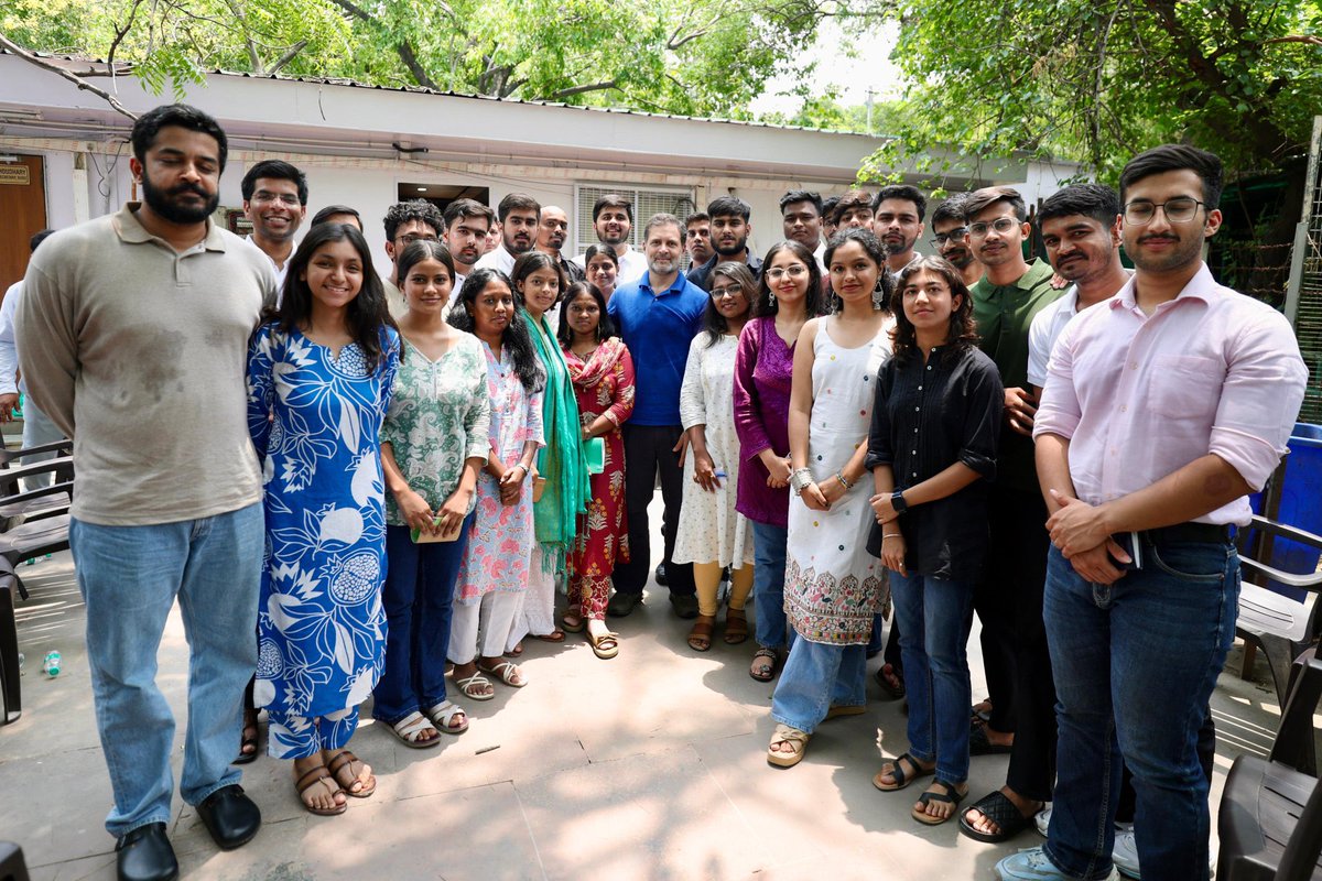 LoP Shri <a href="/RahulGandhi/">Rahul Gandhi</a> interacted with the students of DUSU, and together they resolved to fight the anti-reservation tactics of the BJP/RSS.

'Not Found Suitable' (NFS) has become the new Manuvad. Eligible candidates of SC/ST/OBC are being deliberately 'disqualified' so that they