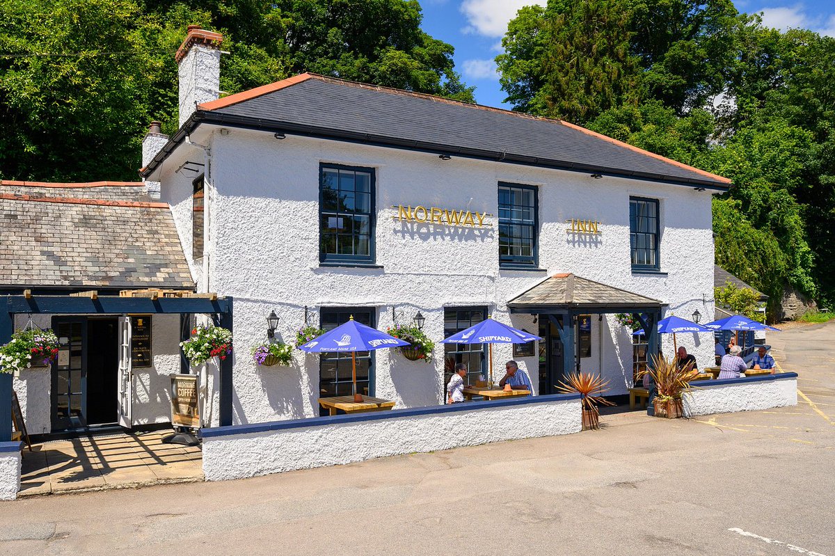 GBbooze's tweet image. The Norway Inn, Perran Wharf, Perranarworthal 🍻
Steeped in #Cornish mining history and packed full of mouthwatering Cornish fare. Reputedly named after the Norwegian ships that supplied the Cornish tin mines, The Norway has served this community since the 1840s.