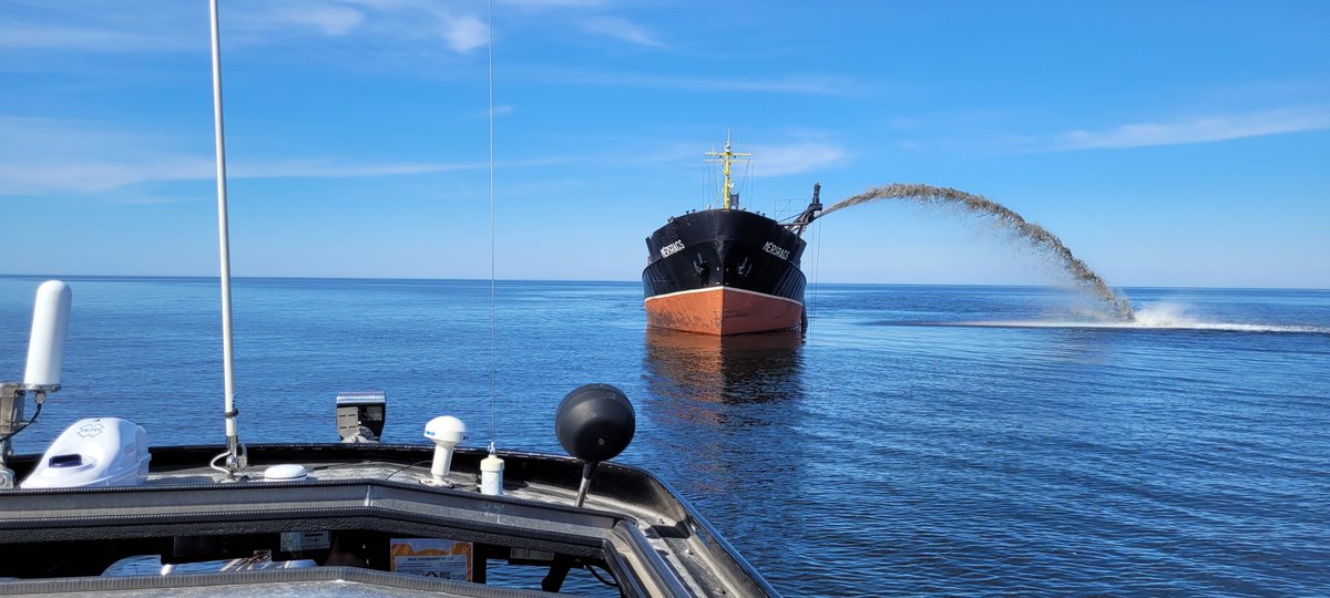 Vakar Latvijas Jūras administrācijas hidrogrāfi ar kuteri "Sonārs" no Kuivižu ostas devās veikt mērījumus Rīgas līcī pie Ainažiem. (Foto - hidrogrāfa palīgs Kaspars Zvejnieks).