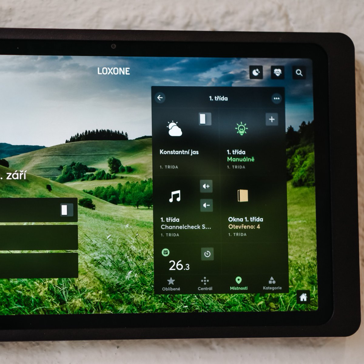 Bu tarihi bir binaya sahip olan okul, Loxone otomasyonuyla aydınlatma, erişim ve enerji yönetimini akıllıca entegre ediyor.🏫✨😉 
_________ 
Akıllı otomasyonla iş ve yaşamı iyileştiriyor ve basitleştiriyoruz.
#Loxonetr #akıllıokul #otomasyon #enerjiverimliliği #akıllıbina