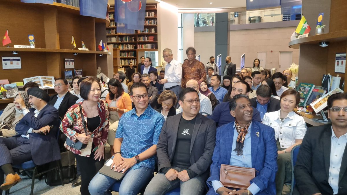 UpSure World tweet media