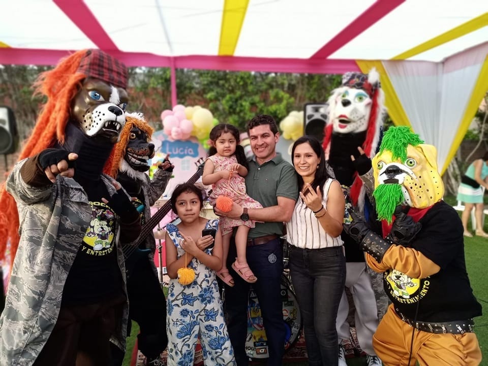 Los Perrockers la primera banda de rock infantil y Entretenimiento familiar se prepara para su gira NECESITO PODER información al 945369375. Lima Peru #Rockinfantil #Rockparaniños #Bandaderockinfantil #Bandaderockparaniños #Showinfantilrock #Fiestainfantilrock #showinfantil