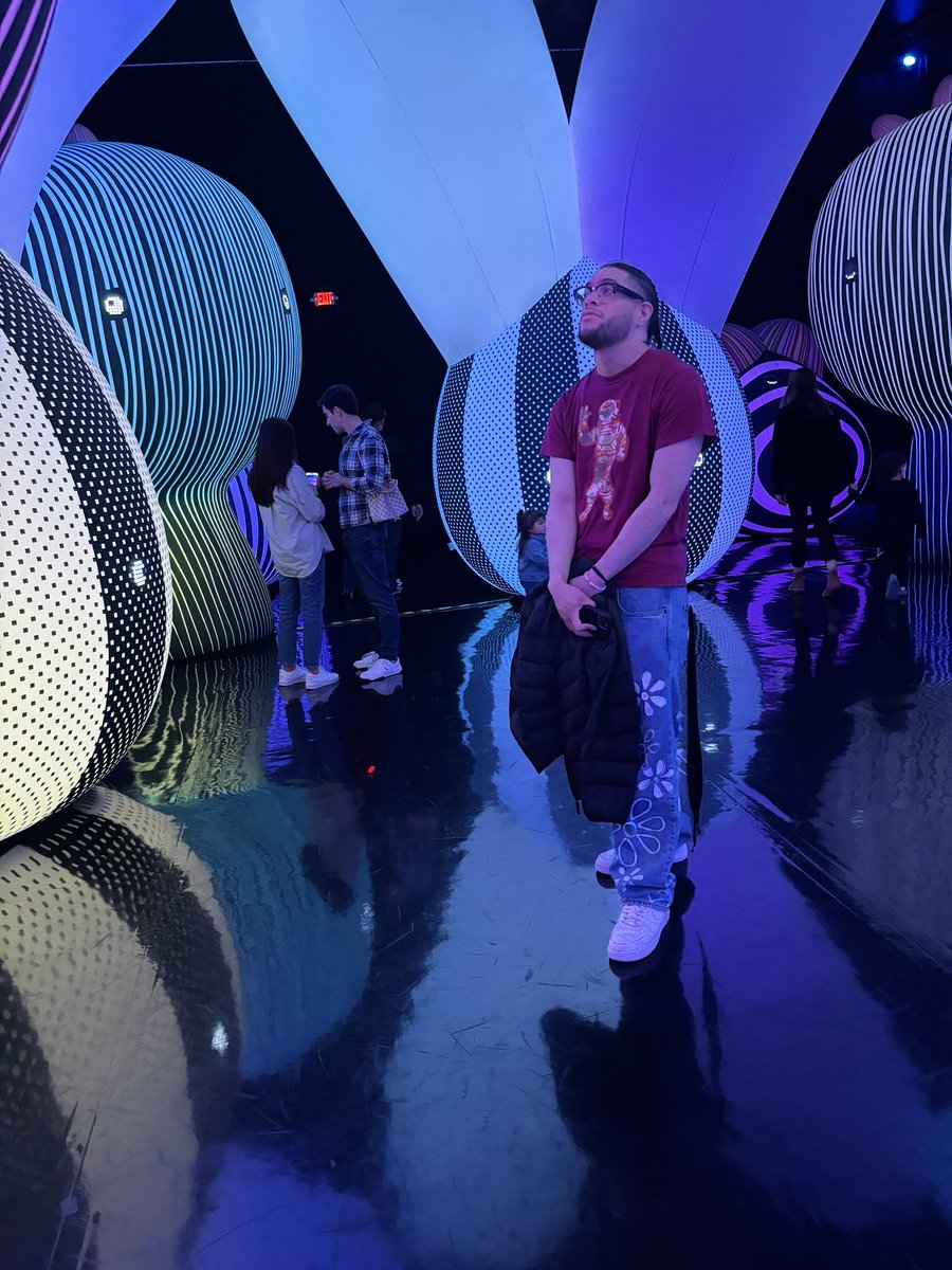 spoonerszz's tweet photo. BALLOON MUSEUM 2025 🎈 https://t.co/60omkzqVfR