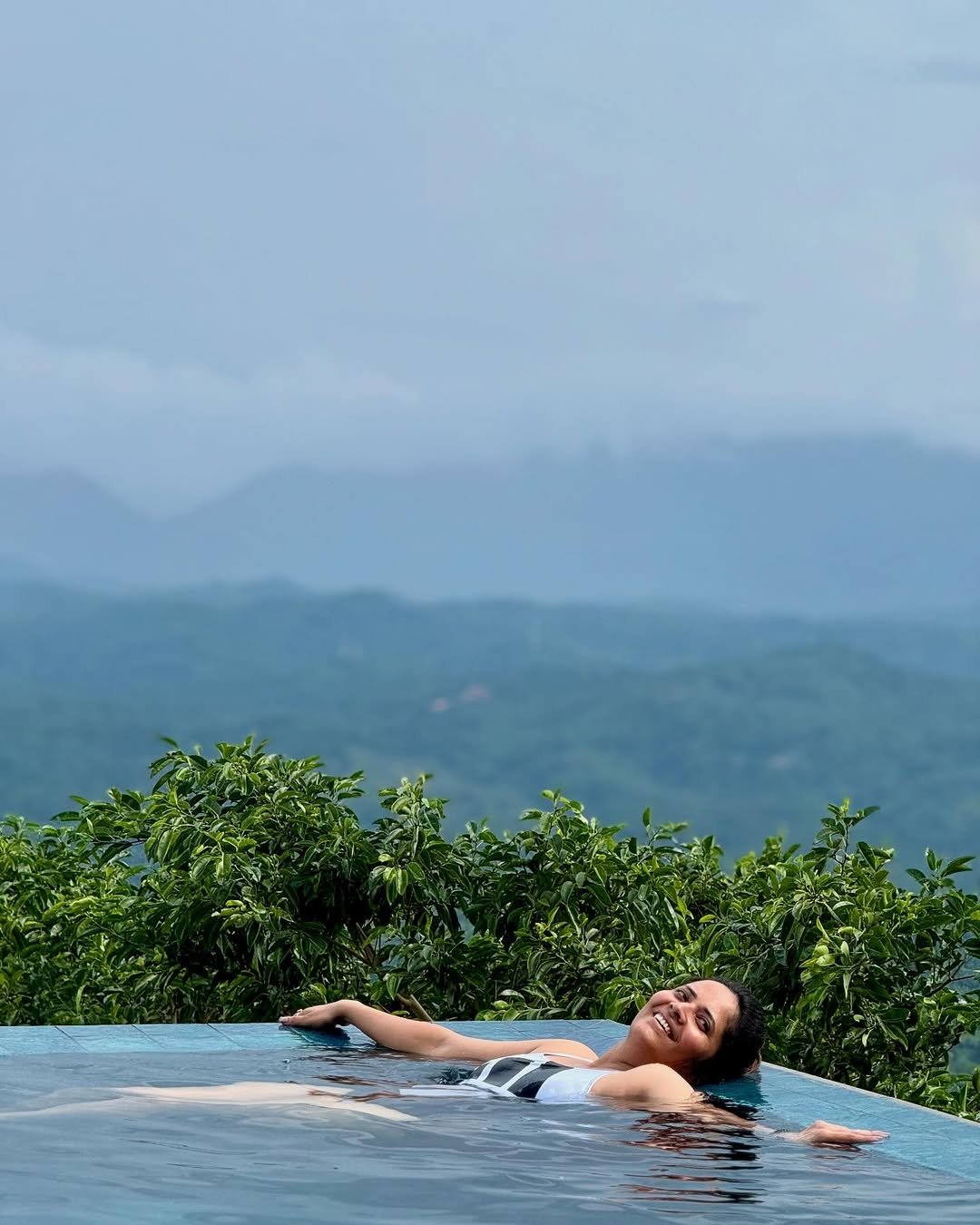 Gr7zRmSWQAARB5L?format=jpg&name=large