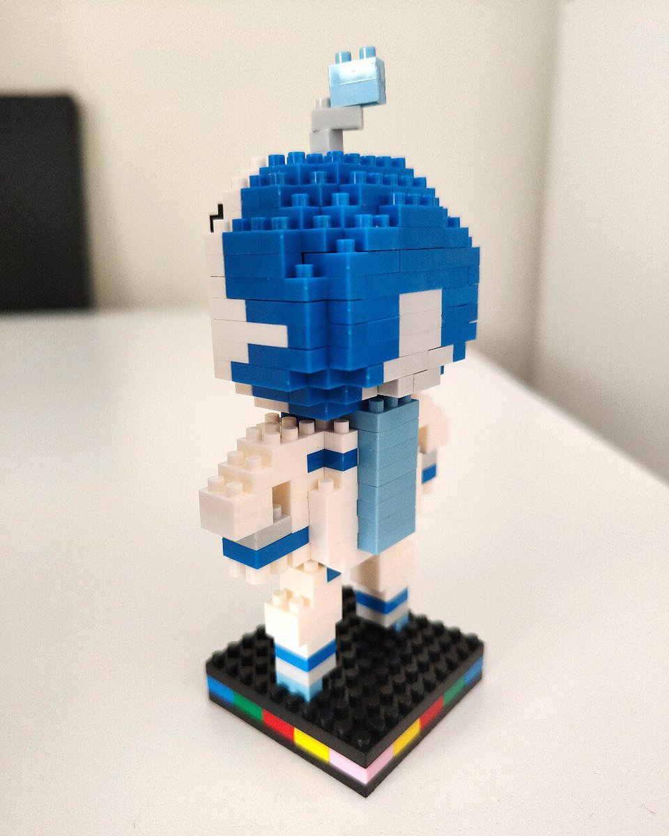 pixoworld's tweet photo. El bueno de #Playbot 🚀 acaba de aterrizar en otra casa de la Tierra. ¿Será la tuya la próxima?
Tan sólo tienes que llamarlo desde https://t.co/17uD0MPyph
#JuntosSomosPixo https://t.co/R3jnuJrids