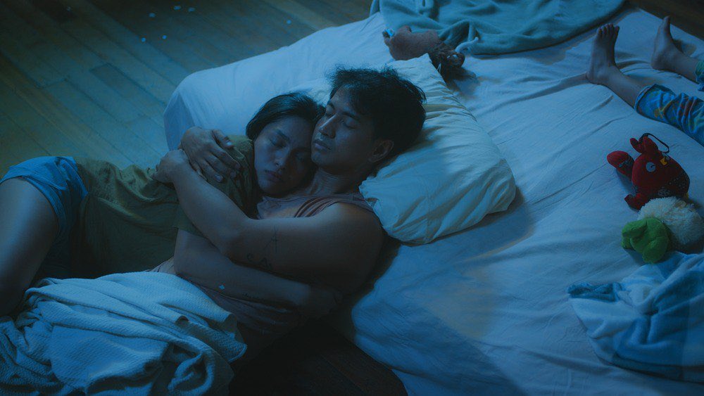 manic pixie dani girl tweet media