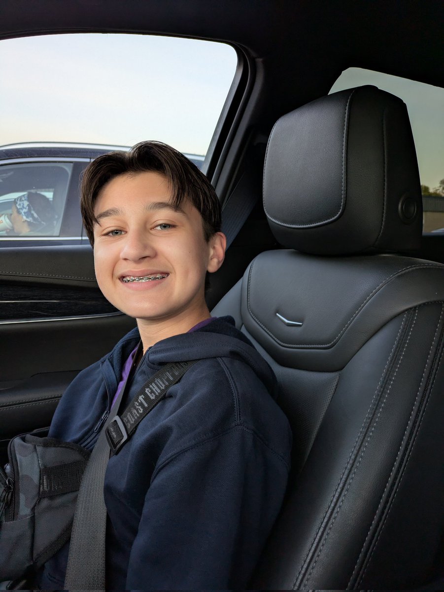 Headed to Boston on a school trip! My school trip was to  🗽....lucky kid! Stay safe ❤️