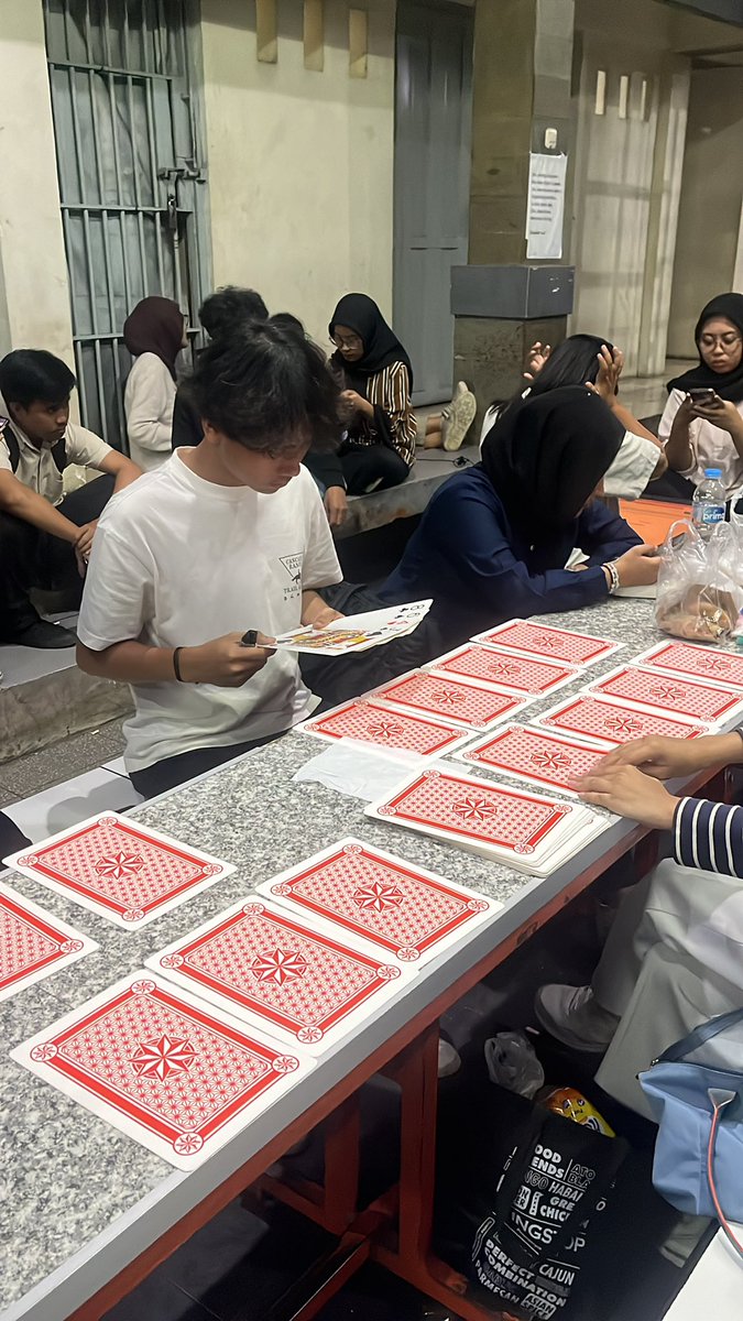 guys ada yang main KARTU di gazbek..