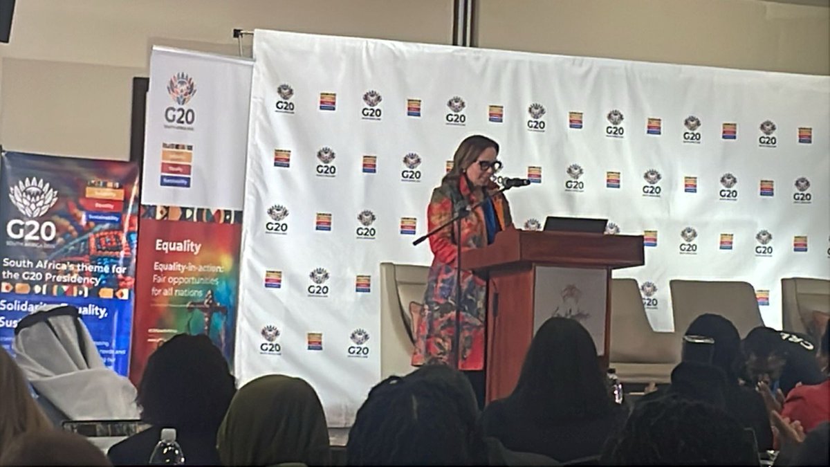 The African Early Childhood Network (@af_ecn) on Twitter photo šļø Elizabeth Lule, Executive Director <a href="/ECDAction/">Early Childhood Development Action Network (ECDAN)</a>, shares powerful insights at the <a href="/DBE_SA/">Dep. Basic Education</a> #G20Education Seminar on ECCE:
"Systems thinking helps us see the whole puzzle, not just the pieces."
"In providing ECD centres, we must understand what works for communities and not just šļø Elizabeth Lule, Executive Director <a href="/ECDAction/">Early Childhood Development Action Network (ECDAN)</a>, shares powerful insights at the <a href="/DBE_SA/">Dep. Basic Education</a> #G20Education Seminar on ECCE:
"Systems thinking helps us see the whole puzzle, not just the pieces."
"In providing ECD centres, we must understand what works for communities and not just
