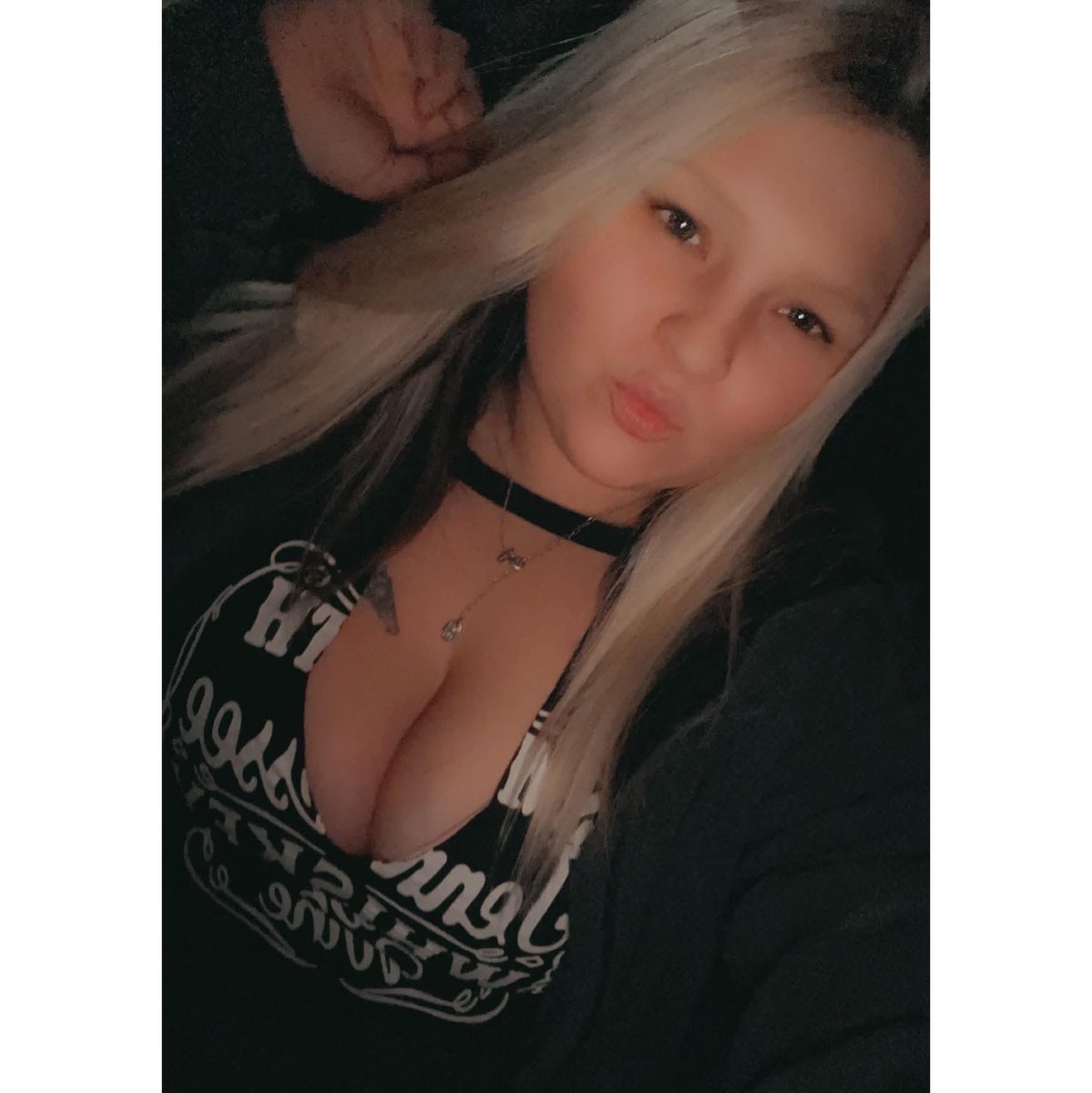 Some_Bet_5192's tweet photo. Big Tit White Girl https://t.co/6aWHNIlI0K