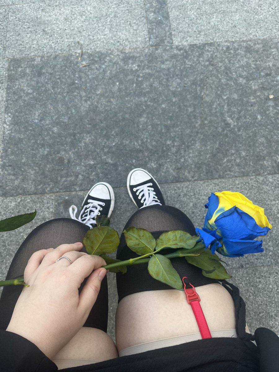 По 200 грн на збір і я більше не показую вам свої ноги ніколи