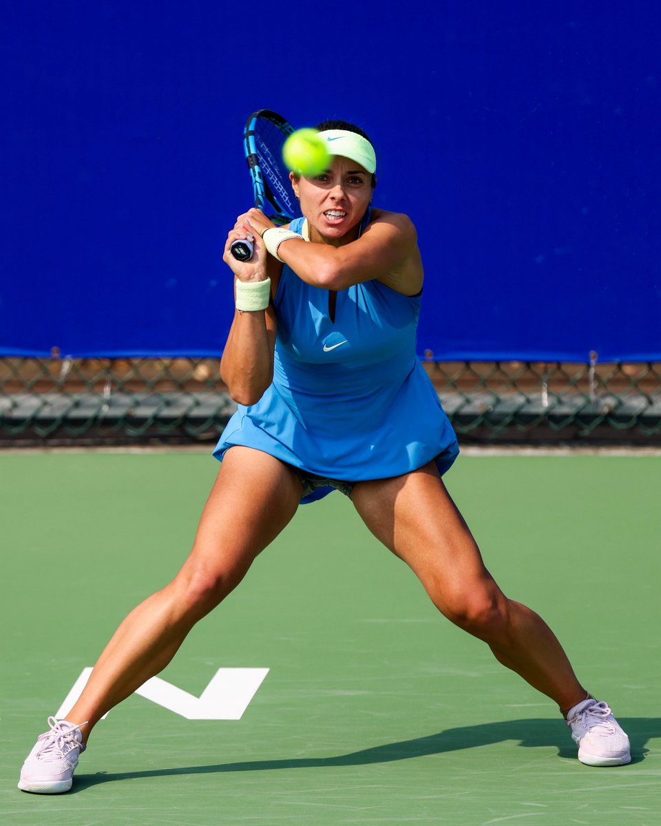 ZhengzhouOpen's tweet photo. Eyes on the prize 🎾

#wuhanopen https://t.co/dVVZgc9yJP