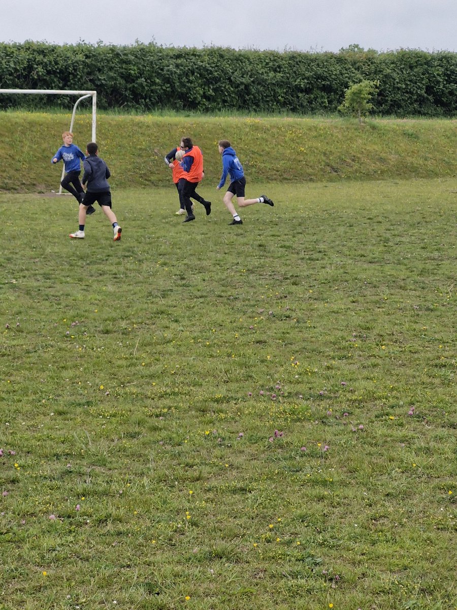Rath N.S. (@rathns_) on Twitter photo Our summer lunchtime football leagues commenced yesterday. Pupils from Rang 1 through to Rang 6 are taking part in our Junior & Senior leagues. A great few weeks of fun and competition awaits🏐 <a href="/LaoisSchoolsGAA/">LaoisSchoolsGAA</a> <a href="/courtwoodgaa/">Courtwood GAA</a> Our summer lunchtime football leagues commenced yesterday. Pupils from Rang 1 through to Rang 6 are taking part in our Junior & Senior leagues. A great few weeks of fun and competition awaits🏐 <a href="/LaoisSchoolsGAA/">LaoisSchoolsGAA</a> <a href="/courtwoodgaa/">Courtwood GAA</a>