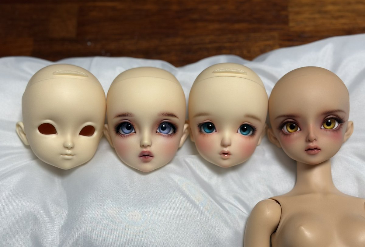 트친분의 요청으로 찍게된 닮았다고 회자되는 4머리 비교짤
[란마 사파이어 에나 멜] 임니당
멜이 머리젤자금.. 실환가 다들 왕머리신진택이야..