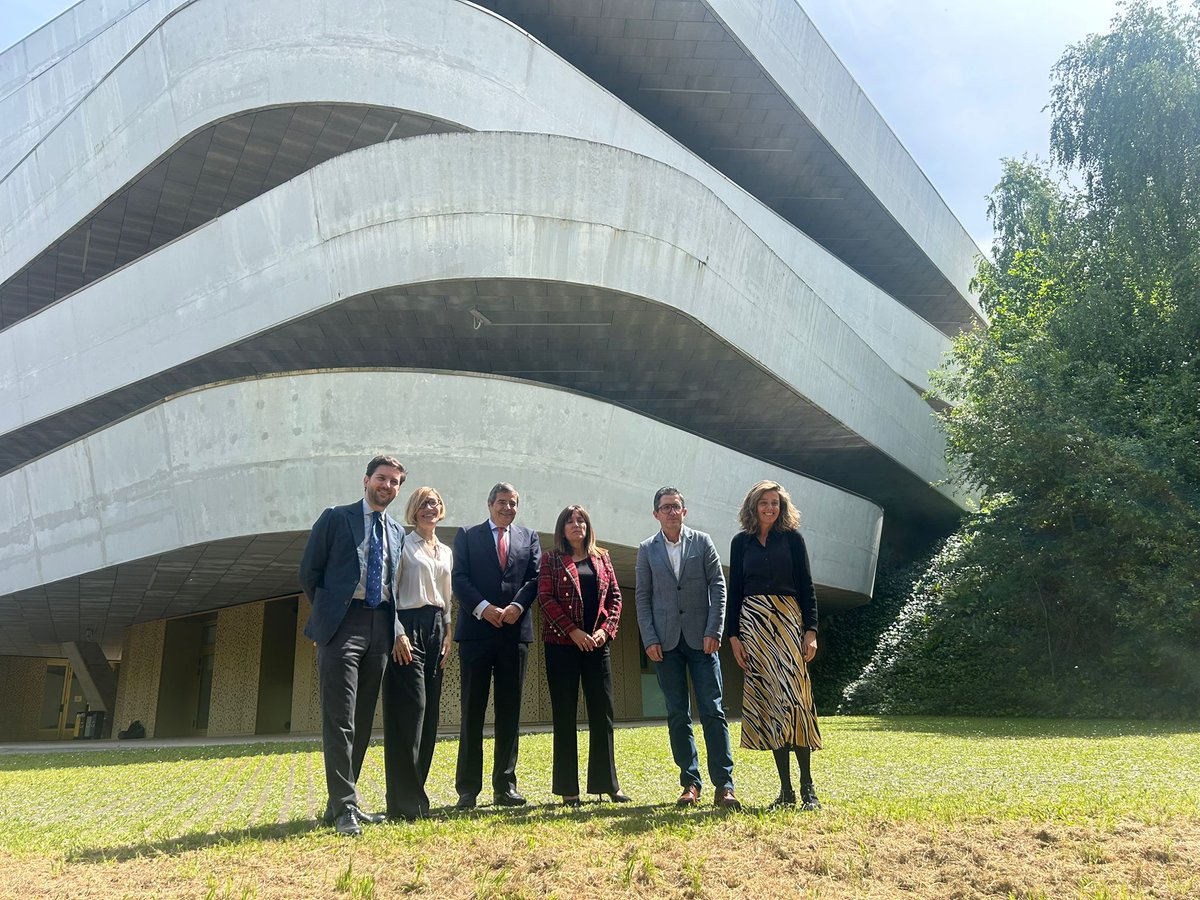 🍺 <a href="/eda_campus/">EDA Drinks & Wine Campus</a> y <a href="/CervecerosES/">Cerveceros de España</a> han diseñado conjuntamente el Máster en Tecnología Cervecera que se impartirá a partir de 2027 en <a href="/bculinary/">BasqueCulinaryCenter</a>, y que incorporará una perspectiva global e innovadora de toda la cadena de valor del sector cervecero.

🔗 irekia.euskadi.eus/es/news/102044