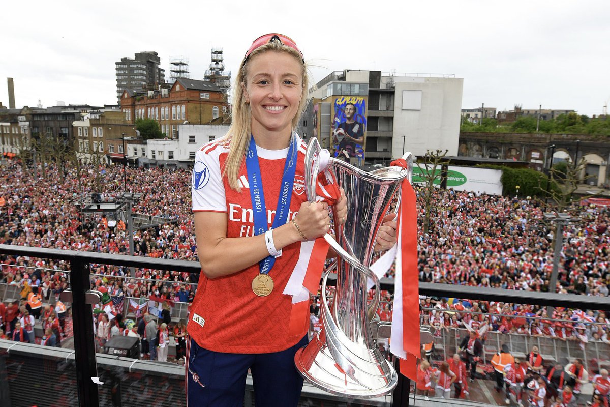 leah williamson source tweet media