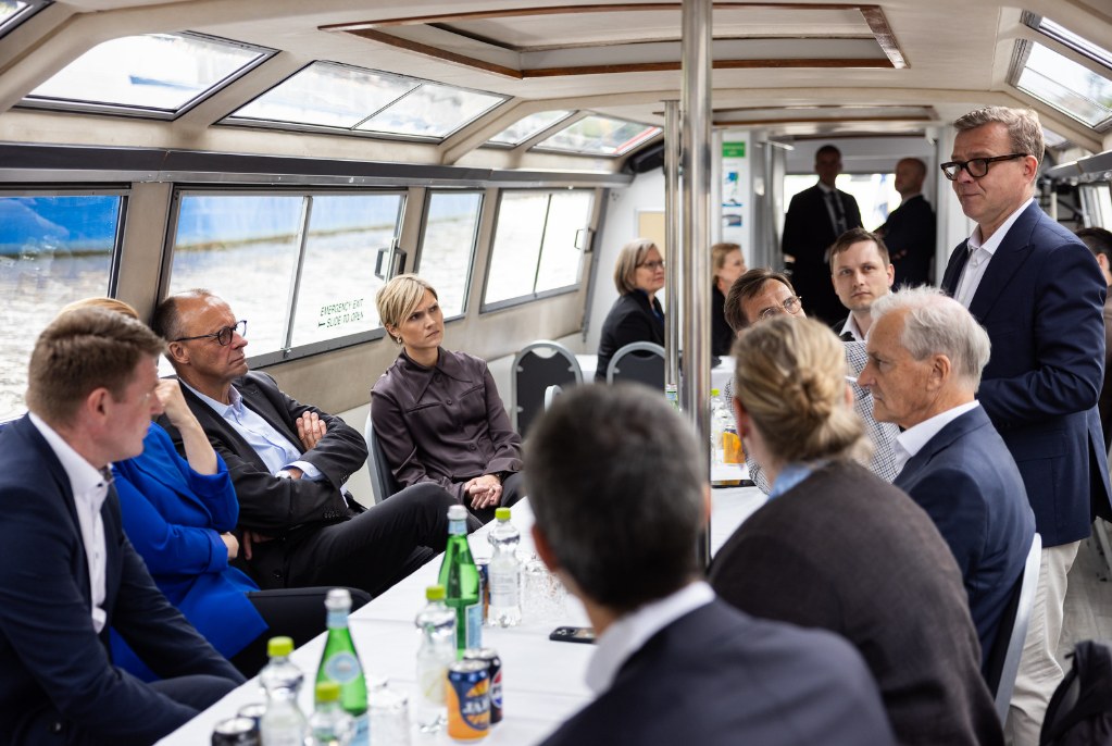 audunnatla's tweet photo. Die Nordics und 🇩🇪sind enge Partner und Freunde. Wir teilen Werte und Interessen und sind fest entschlossen, künftige Herausforderungen gemeinsam zu meistern. Gestern Abend traf Bundeskanzler Merz im Turku mit nordischen leaders zusammen, darunter mit 🇮🇸PM Kristrún Frostadóttir. https://t.co/WhD67WUeI6