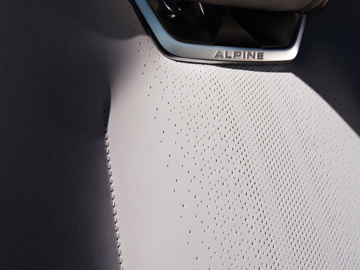 Big news from Alpine! 

The Alpine A390 – their first-ever all-electric SUV – is set to be unveiled! The A390, Alpine's first Sport Fastback will be the second vehicle in the 100% electric dream garage.

Stay tuned – the reveal is just around the corner - bit.ly/43DoUvn