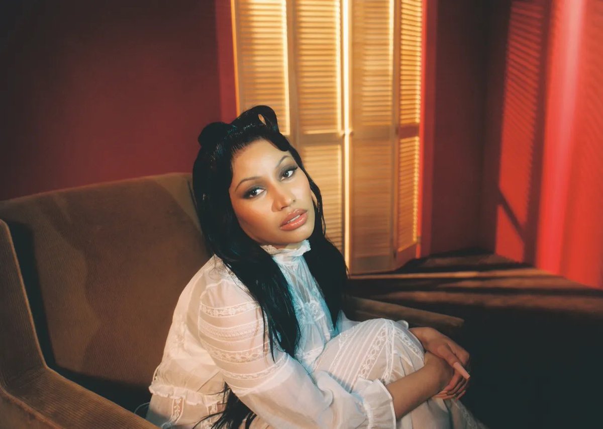 nickiminajth_'s tweet photo. ภาพ Photoshoot จากนิตยสาร Vogue Italia ฉบับล่าสุดของ Nicki Minaj ค่ะ https://t.co/OmVhshI8dJ