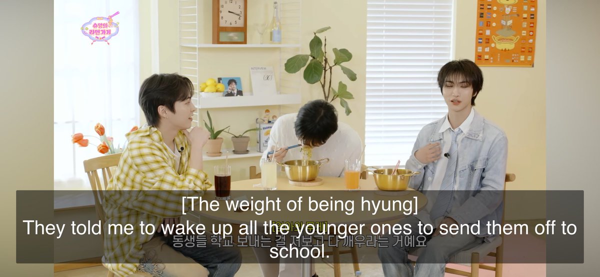 ruoyemings's tweet photo. Songhwa waking them all up to send them off to school. Stop I’ll start sobbing https://t.co/JcucvaEgtY
