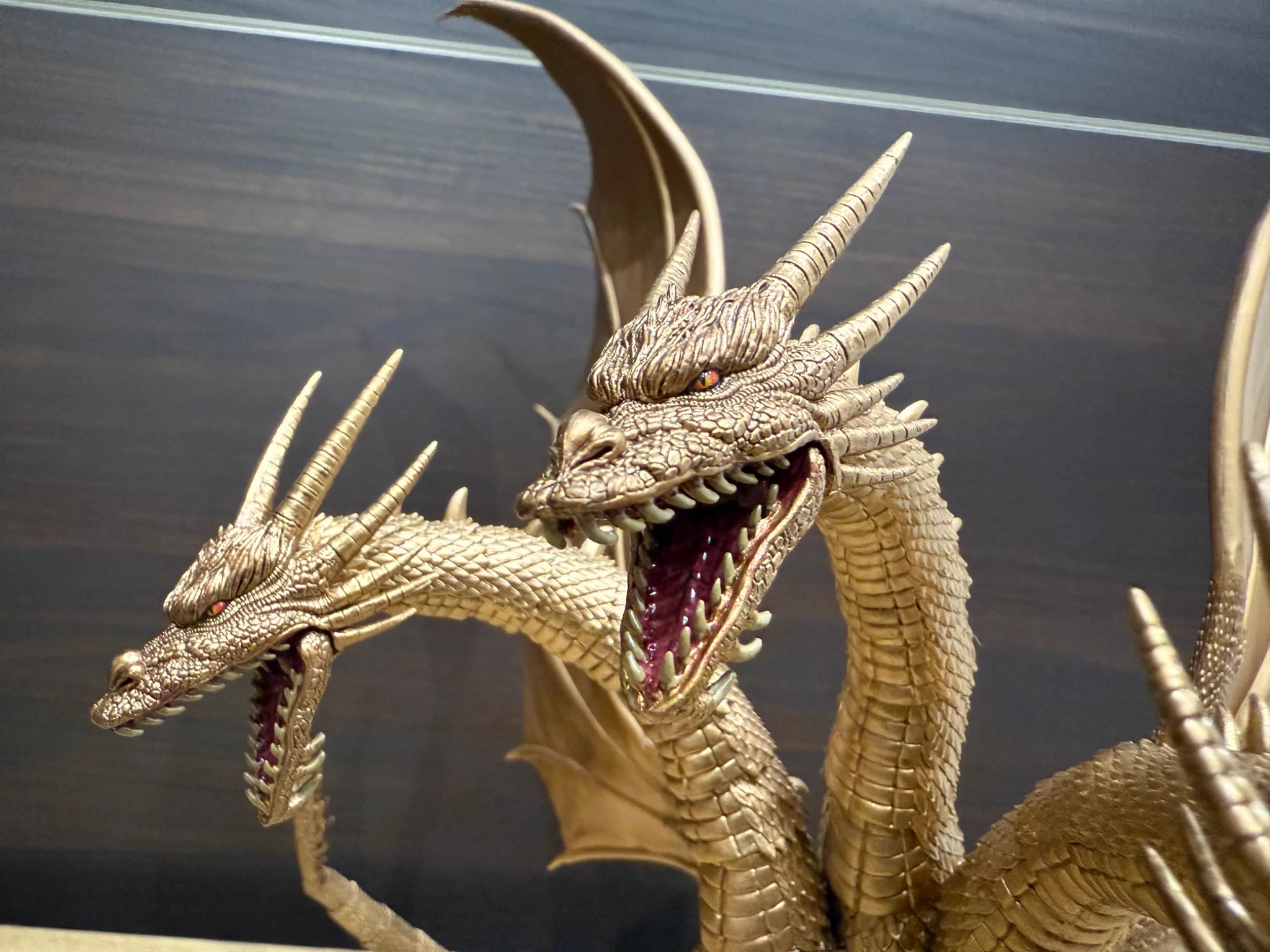 Hiya Toys キングギドラ(開封品) AM в X: „Hiya Toys キングギドラ1991 開封！ 2019と違い最初から尻尾
