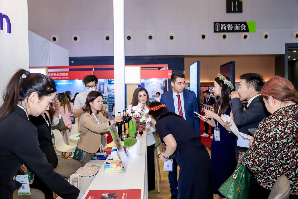 State Tourism Agency of the Republic of Azerbaijan (@azerbaijansta) on Twitter photo Azərbaycan Turizm Bürosu “İlin mükəmməl qlobal partnyoru” beynəlxalq mükafatına layiq görülüb
Ətraflı: tinyurl.com/59nsc7en Azərbaycan Turizm Bürosu “İlin mükəmməl qlobal partnyoru” beynəlxalq mükafatına layiq görülüb
Ətraflı: tinyurl.com/59nsc7en