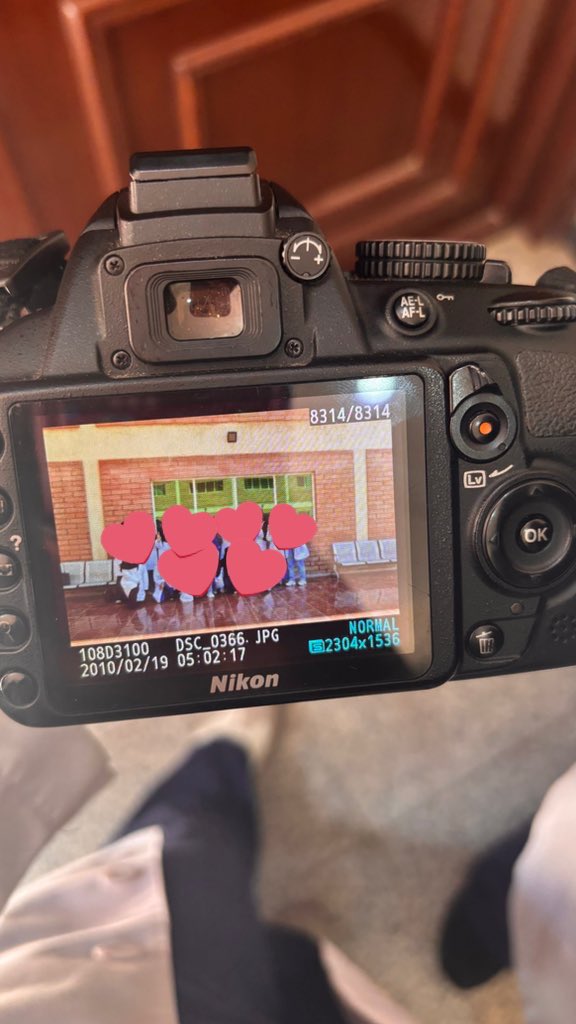 weixull's tweet photo. 2nd year is done🤍 https://t.co/0ZZMwFvBfc
