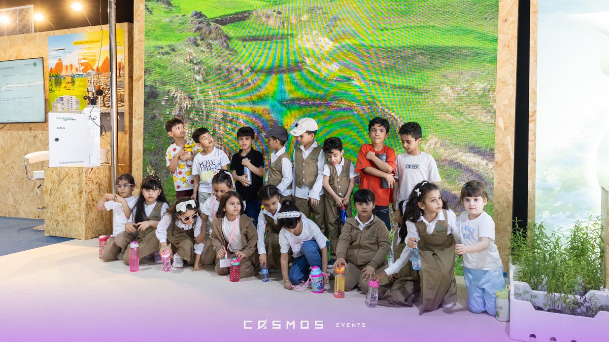 CosmosEventsme's tweet image. Did you know? The engaging kids&apos; zone, expertly managed by our team, saw enthusiastic participation from over 9000 children, fostering early environmental awareness in the Kingdom of Saudi Arabia! Just one example of the comprehensive planning and execution by Cosmos Events