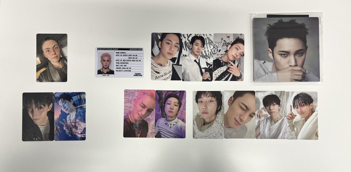 sd_m_0707's tweet photo. セブチ　seventeen 交換　トレカHAPPYBURSDAY HMV タワレコ　特典

譲:画像
求:クプス＞ディノ

交換方法:郵送 https://t.co/q7wKlqbWPH