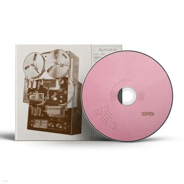 diskunionOCHA_S's tweet image. 【2025年5月】

KOREAN R&amp;amp;B/HIPHOP/INDIE...新品商品最新ストックリスト

女性ボーカルのCDにおすすめ盤多数!!
アパレルやZINE、MIX-CDまで!!

#KHH #KRNB 

…nion-ochanomizusoulraregroove.blog.jp/archives/24526…