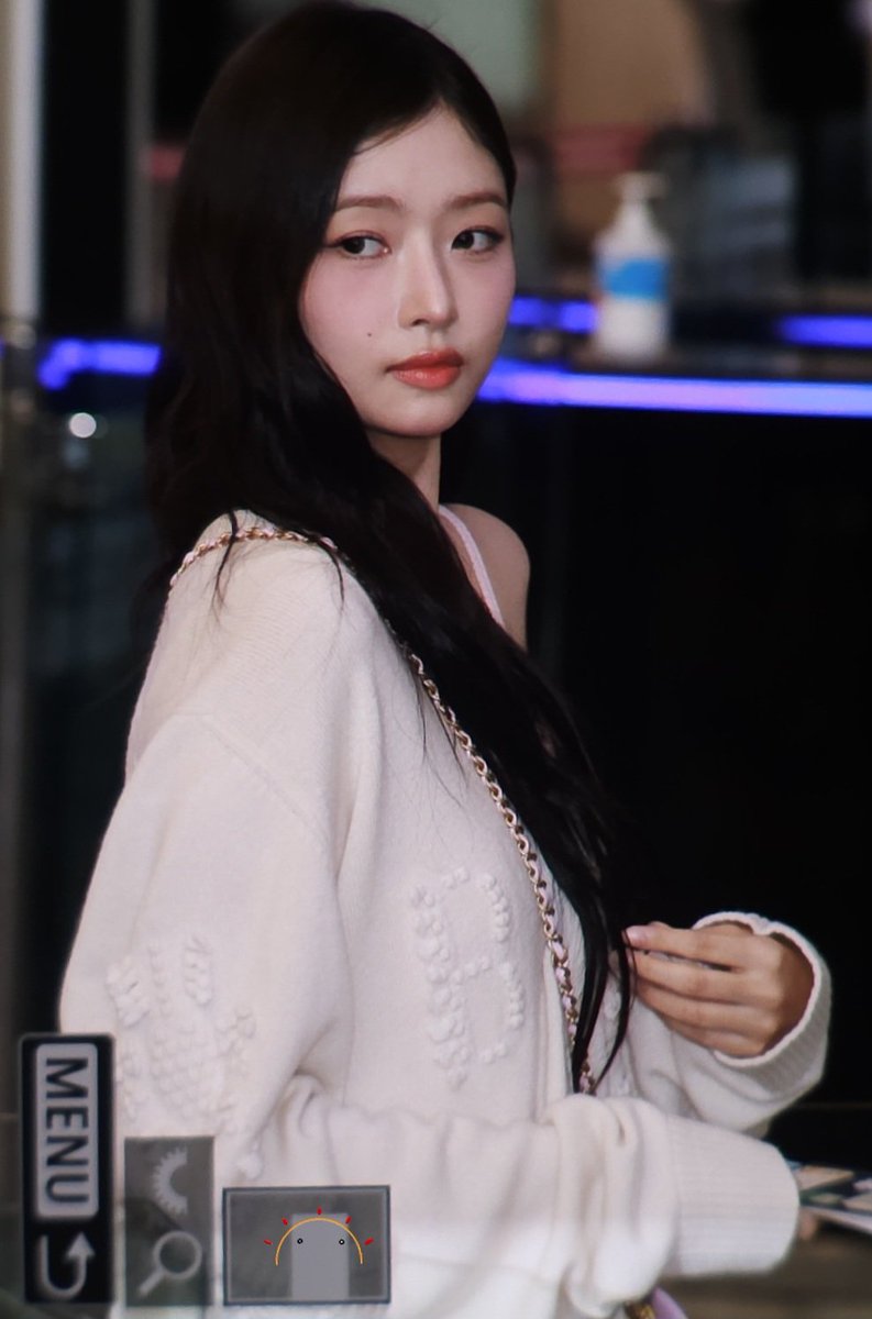250527 GMP 출국
🐥

#IVE #아이브
#REI #레이 #レイ